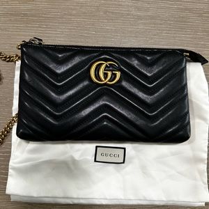 Gucci Marmont Shoulder Crossbody Mini Bag